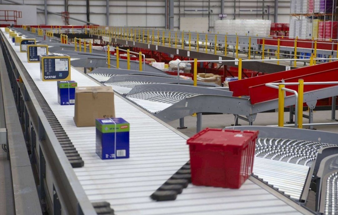 無風扇工控機在物流倉儲視覺識別應用 無風扇工控機在物流倉儲視覺識別應用