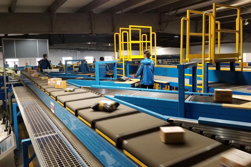 .便捷人臉識別分析和智能樓宇門禁系統。 .便捷人臉識別分析和智能樓宇門禁系統。