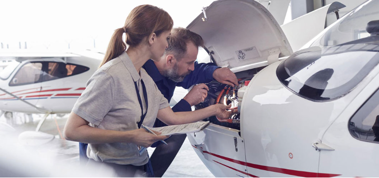 飛機制造設(shè)備.png 飛機制造設(shè)備.png