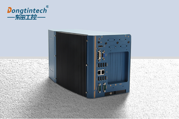 東田嵌入式工控機.png 東田嵌入式工控機.png